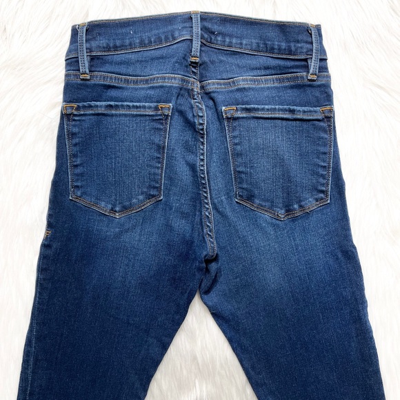 Frame Distressed Fringe Hem V Notch Cuffed Cropped Medium Wash Skinny Jeans - Picture 6 of 12